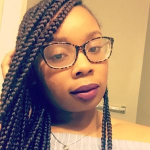 Meet your Posher, Reese